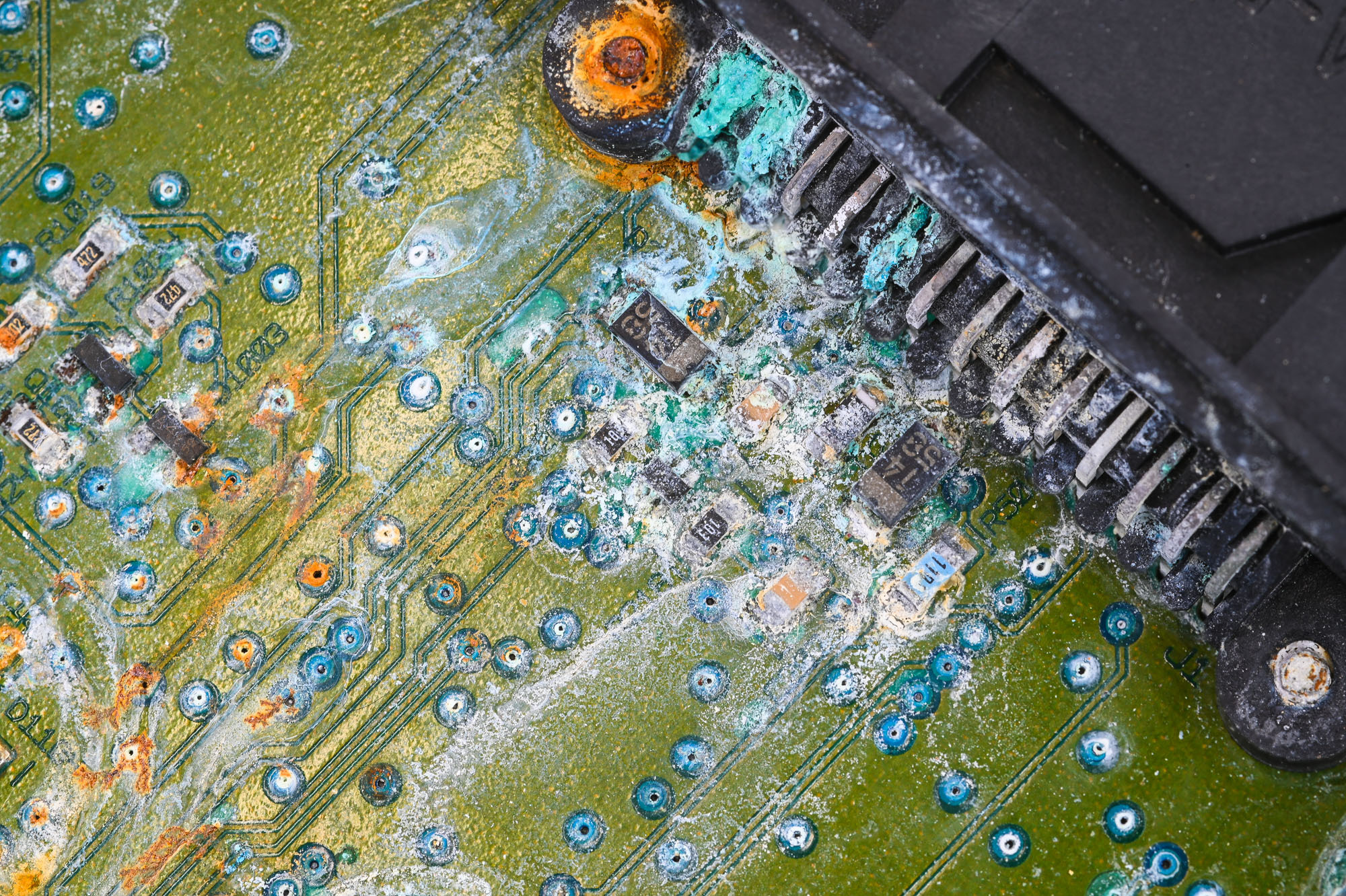 How To Clean Electronic Corrosion At Walter Belin Blog How To Clean Electronic Corrosion At Walter Belin Blog
